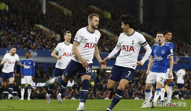 充满悬念的对决即将打响，胜者将成为焦点