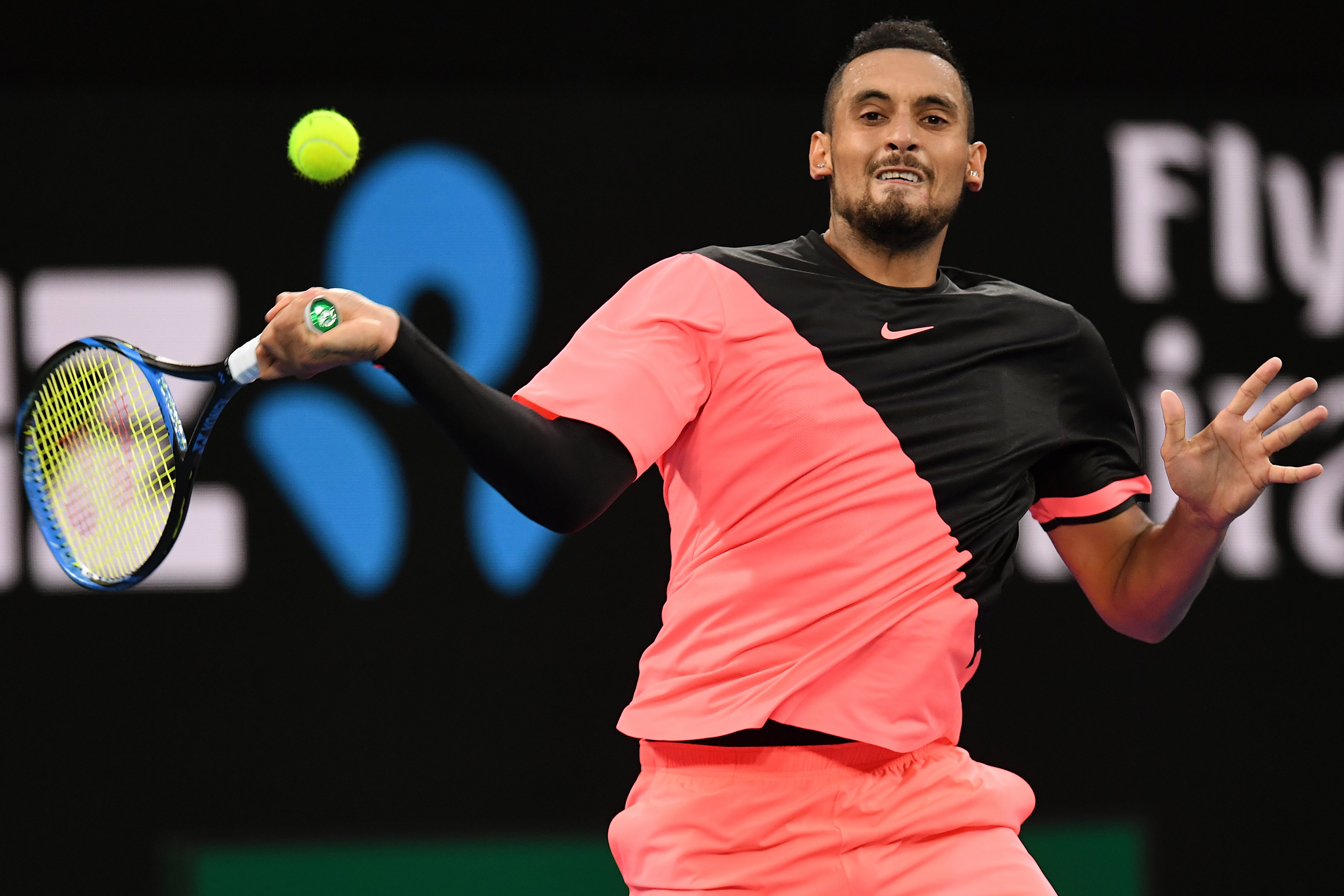 法国网球队爆冷欧洲网球队，克耶高斯惊艳世界