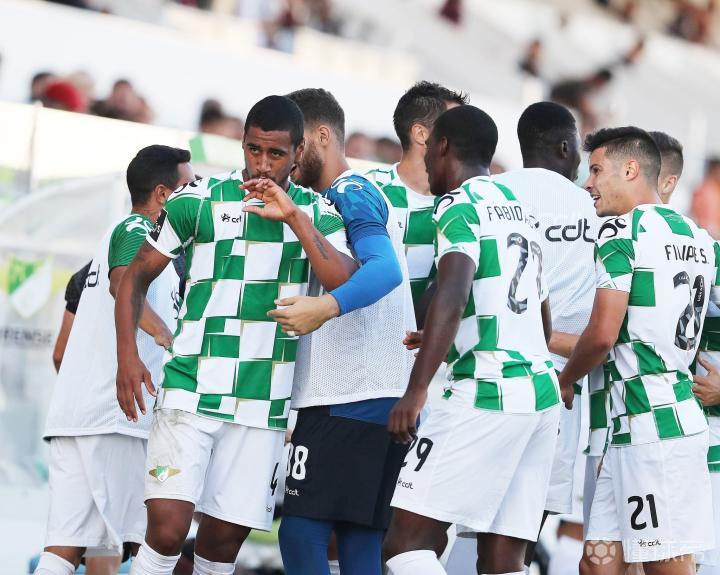 日本队碾压葡萄牙队，波尔带队取胜