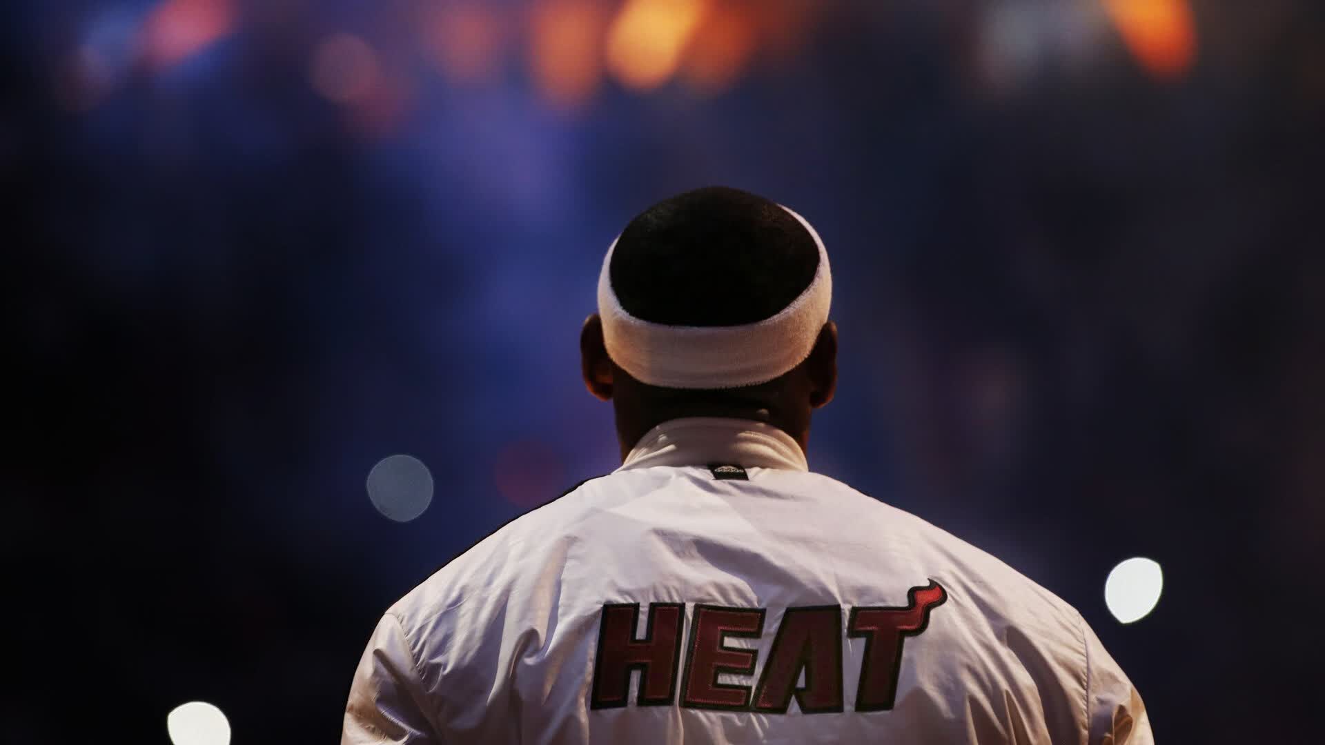 雷速足球直播-沙漠风暴，2026世界杯之巅，沙特击碎澳大利亚，加维点亮星辰